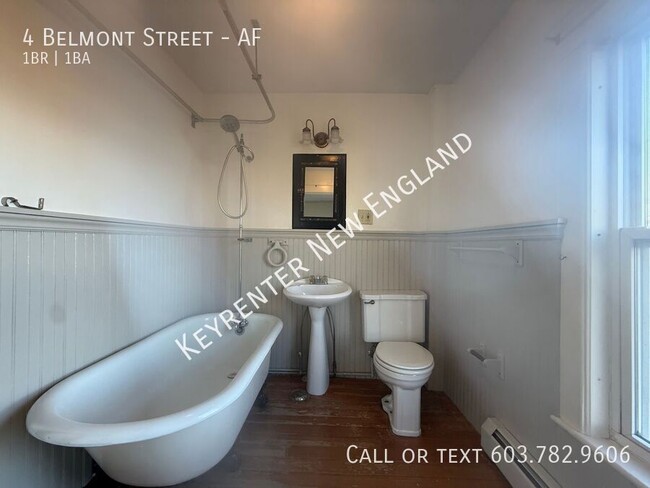 Building Photo - 4 Belmont St