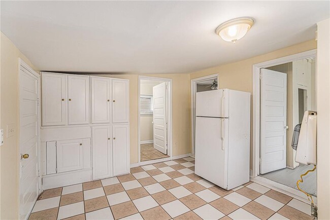 Building Photo - 3110 Rockbridge Rd SW