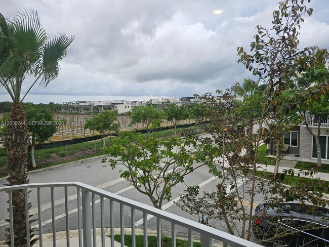Building Photo - 25806 SW 144th Ct