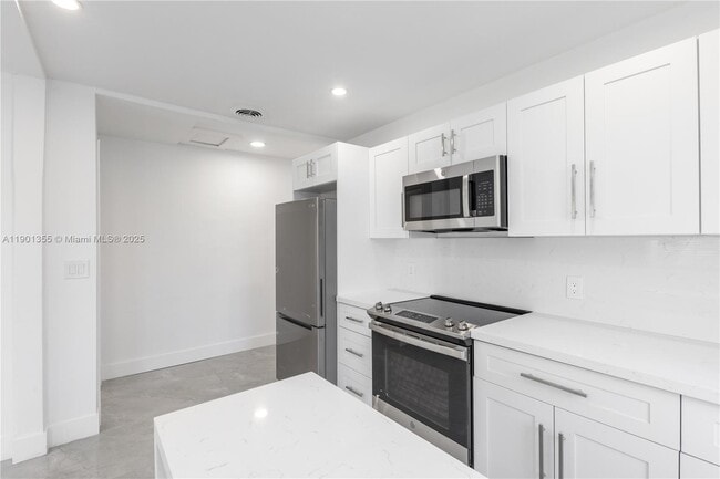Building Photo - 2320 NW 55th St