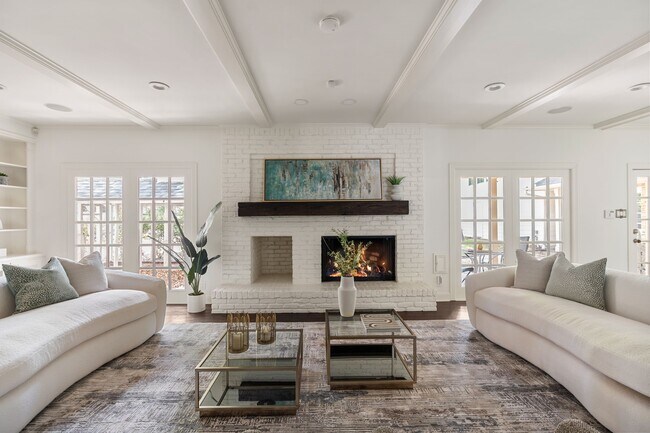 Building Photo - 11739 Wood Ln