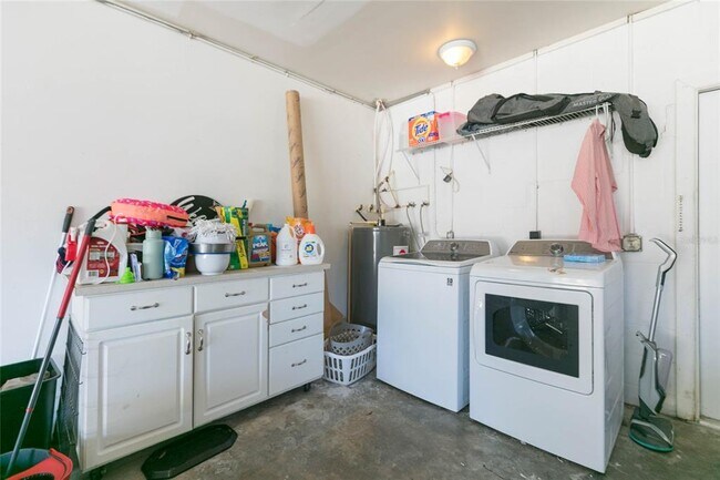 Building Photo - 1612 Berkshire Dr