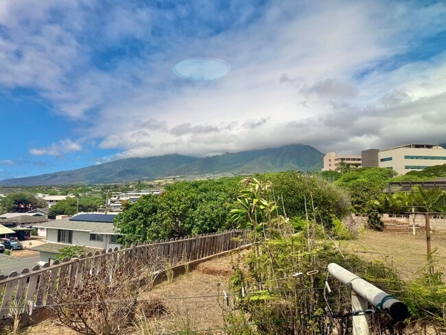 Building Photo - 357 Hilu Pl