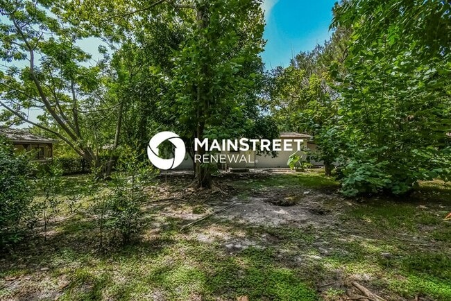Building Photo - 3 Bedroom Pet-Friendly Home in Jacksonvill...