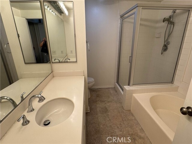 Building Photo - 130 The Village