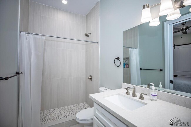 Building Photo - 57 W 2nd St