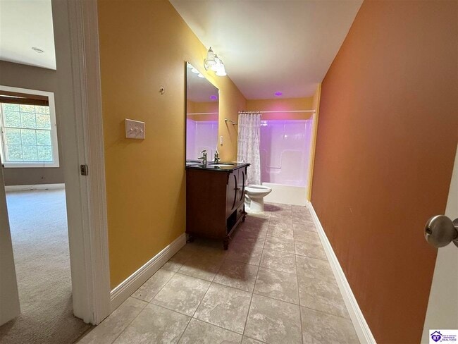 Building Photo - 107 Rhinestone Ct