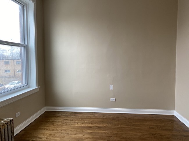 Primary Photo - 5434 W 25th St