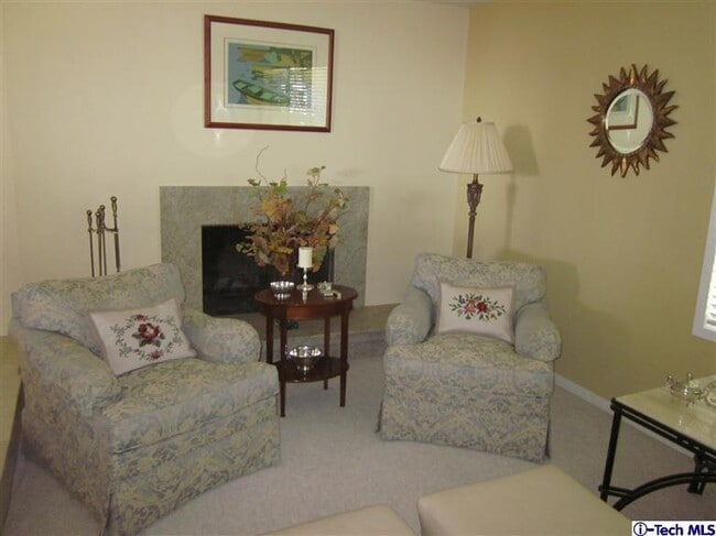 Building Photo - 2716 Ridgepine Dr