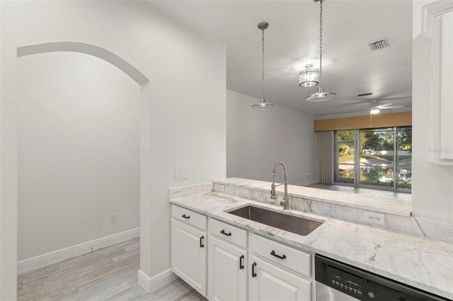 Building Photo - 10365 Heron Key Way