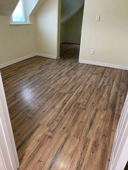 Upstairs bedroom 2 - 522 E First St