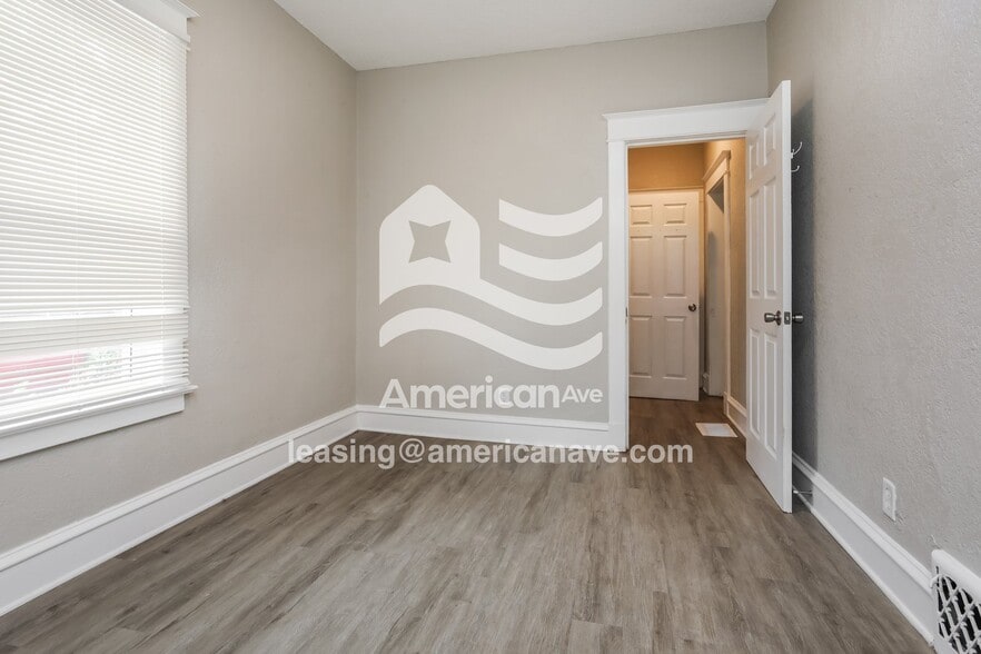 Building Photo - 4107 Woodland Ave