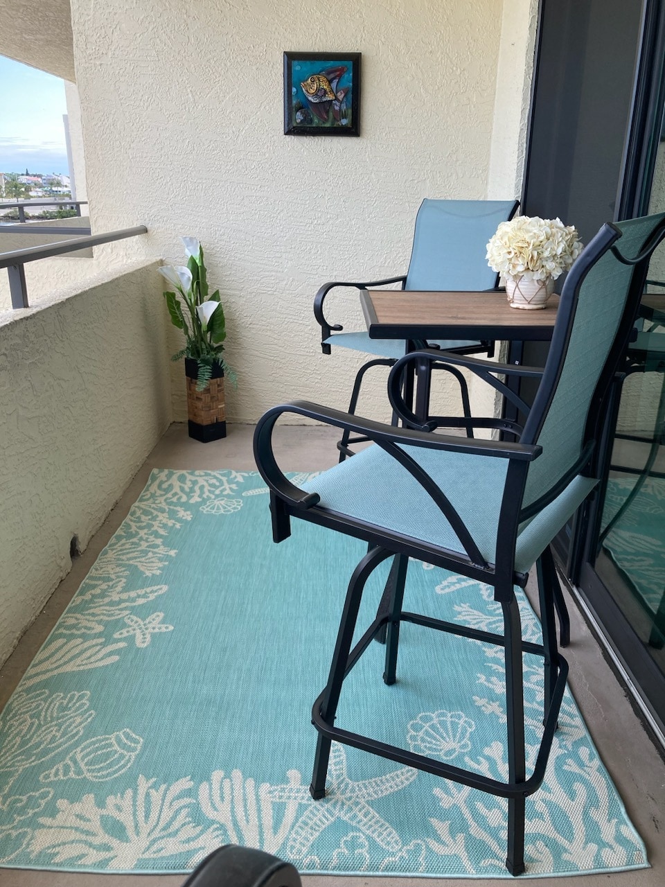 Building Photo - 5915 Sea Ranch Dr