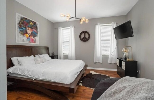 Building Photo - 2905 S 18th St