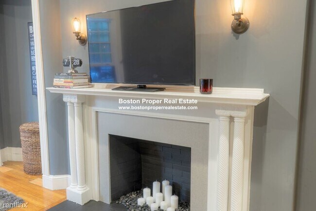 Building Photo - Studio, 1 bath  - 371 Beacon St apt 3