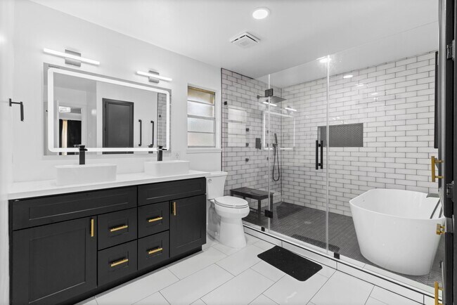 Building Photo - 5206 Lodge Creek Dr