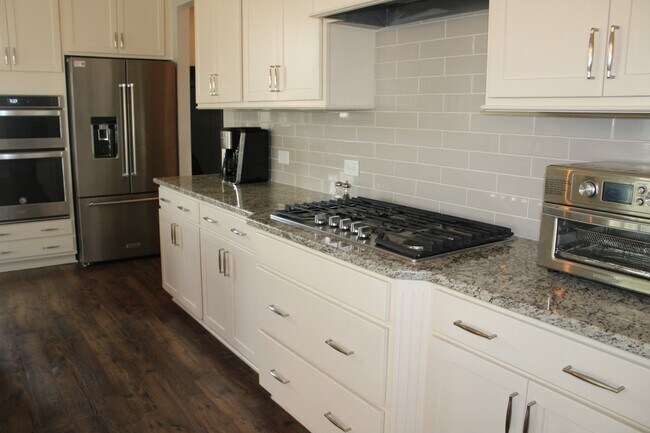 Building Photo - 7217 Rex Rd