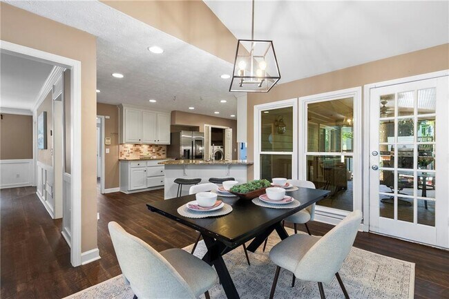 Building Photo - 5119 Verbena Dr