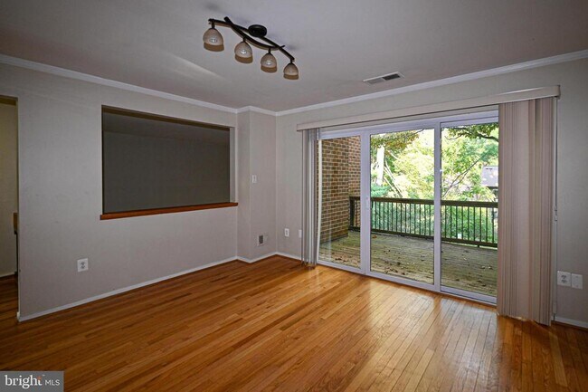 Building Photo - 11768 Indian Ridge Rd