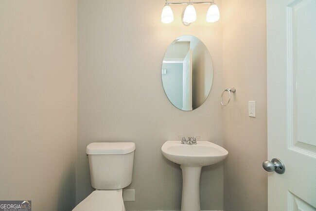 Building Photo - 4353 Grant Forest Cir