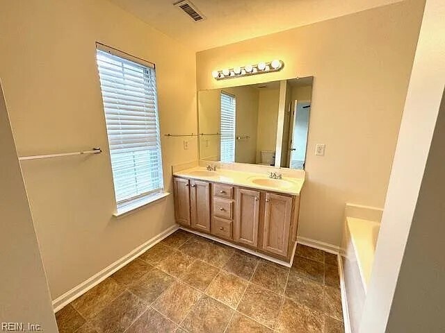 Building Photo - 2264 Bizzone Cir