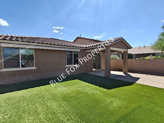 Building Photo - 11445 E Vail Crest Dr