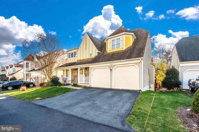 Building Photo - 2575 Bear Den Rd