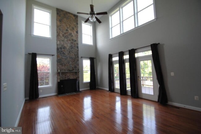 Building Photo - 22754 Brookshade Dr