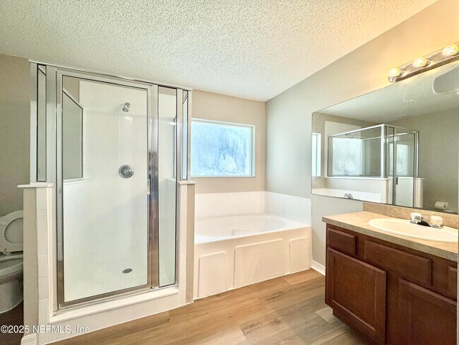 Building Photo - 744 Palm Hammock Cir