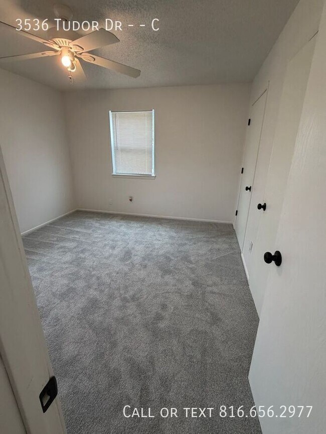 Building Photo - 3536 Tudor Dr