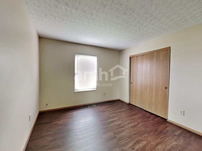Building Photo - 216 John Reese Pky