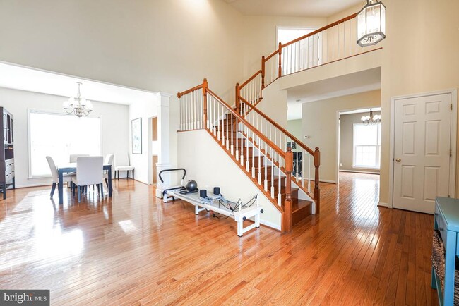 Building Photo - 6046 Smooth Stone Pl