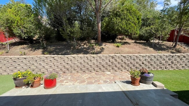 Building Photo - Martinez! Beautiful 5 bedroom 3.5 bathroom...