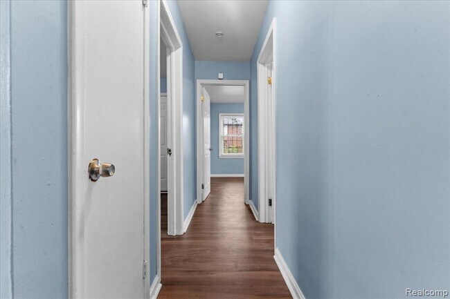 Building Photo - 3734 Buena Vista St