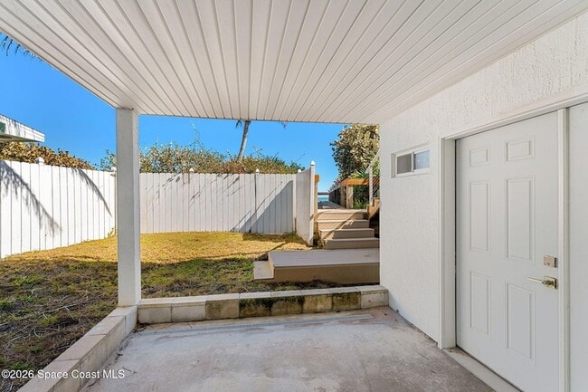 Building Photo - 9085 S Hwy A1A