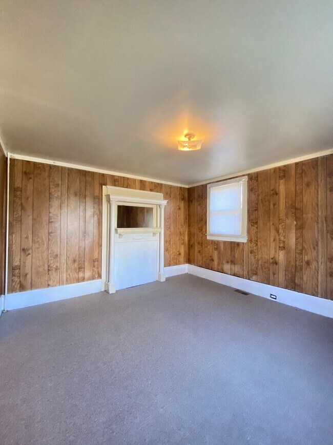 Building Photo - Patton,NW,228-230