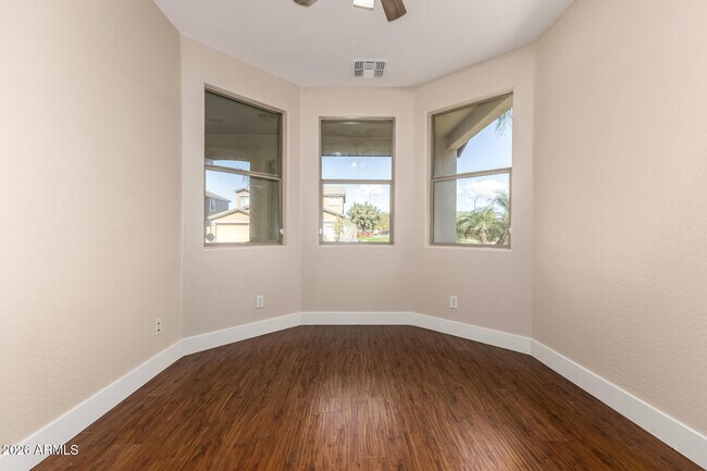 Building Photo - 10625 E Knowles Ave