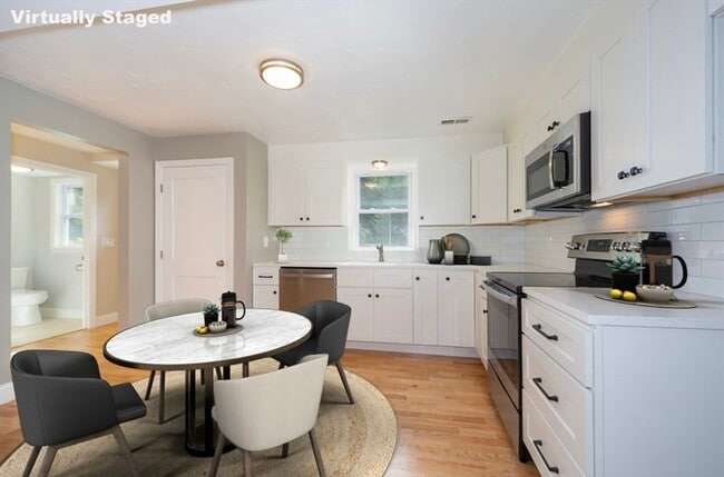 Building Photo - 7 Sherman Terrace