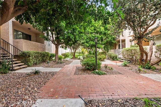 Building Photo - 5055 Coldwater Canyon Ave