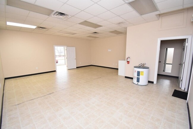 Building Photo - 1202 Wayne Memorial Drive - A
