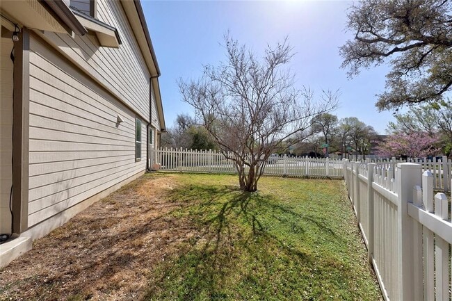 Building Photo - 772 Gabriel Mills Dr