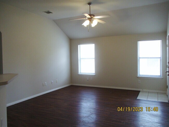Building Photo - 5535 Homestead Rd