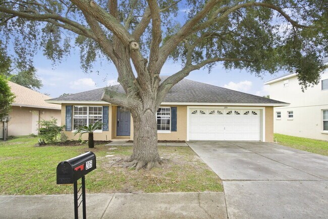 Building Photo - 205 Madalyn Ct