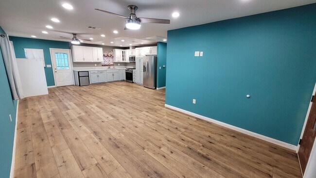 Building Photo - j13531