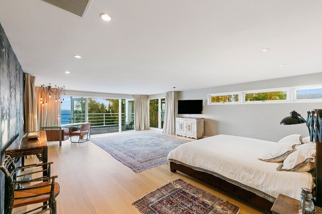 Building Photo - 27428 CA-1