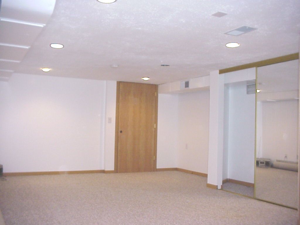Building Photo - 2824 Texas Ave S