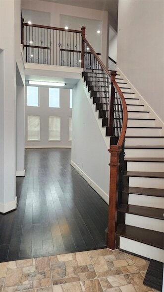 Building Photo - 3715 Aldridge Dr