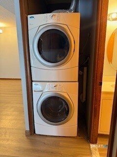 Building Photo - 702 Twin Circle Dr