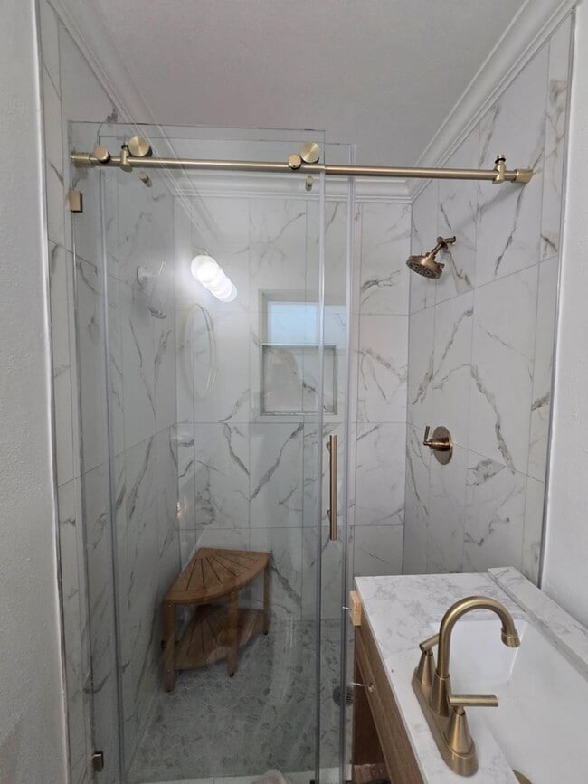 Building Photo - 11102 Endicott Ln