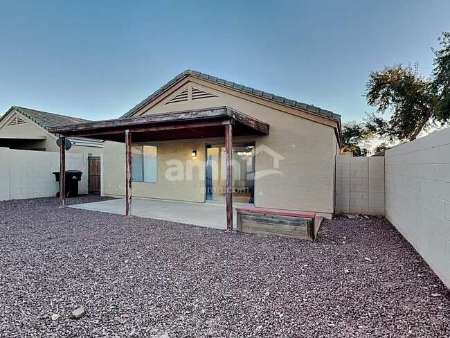 Building Photo - 10830 E Carol Ave